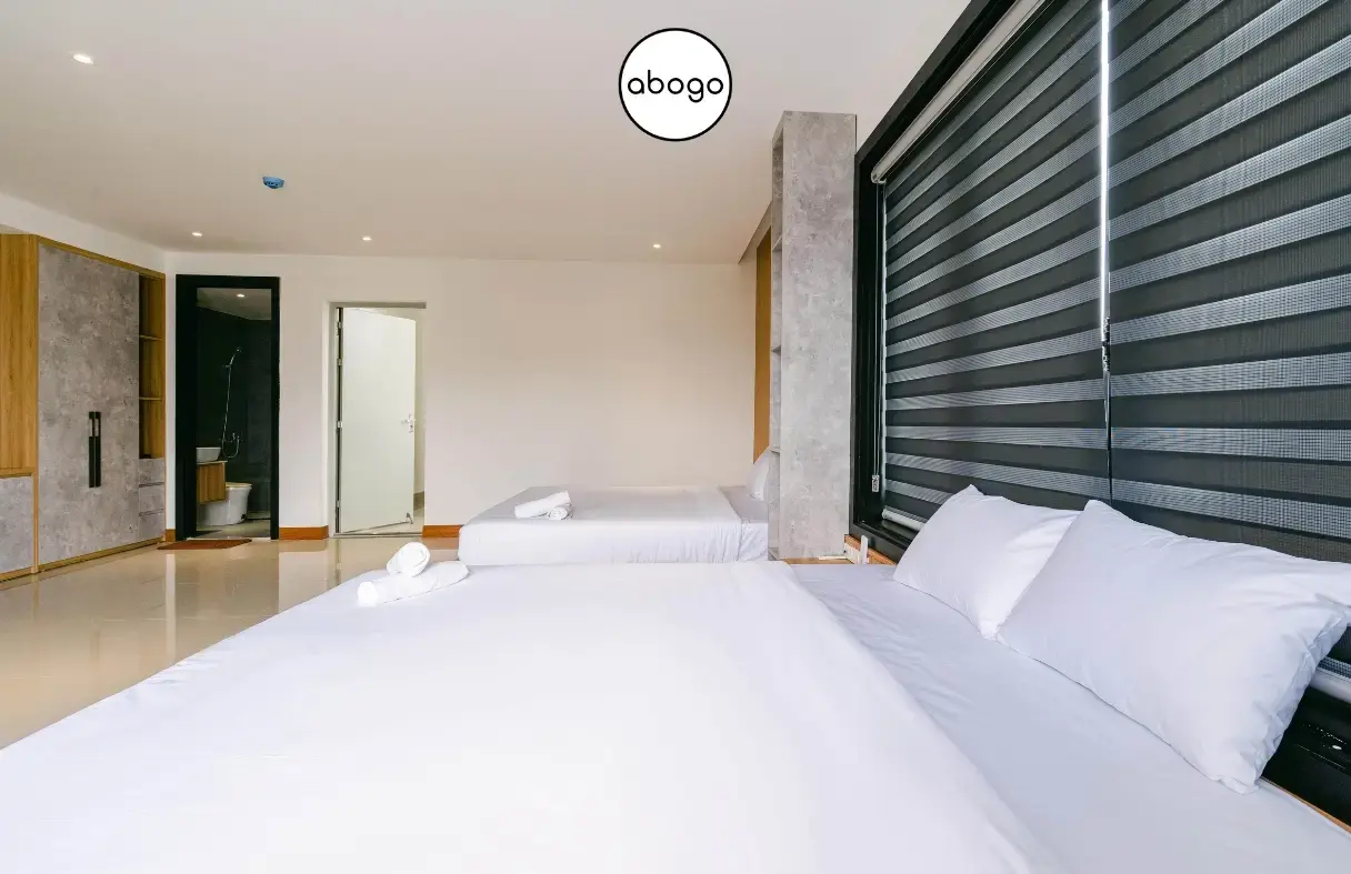 Ban công phòng ngủ tại Amy’s Ocean View Villa – nhìn trực diện ra biển Mỹ Khê