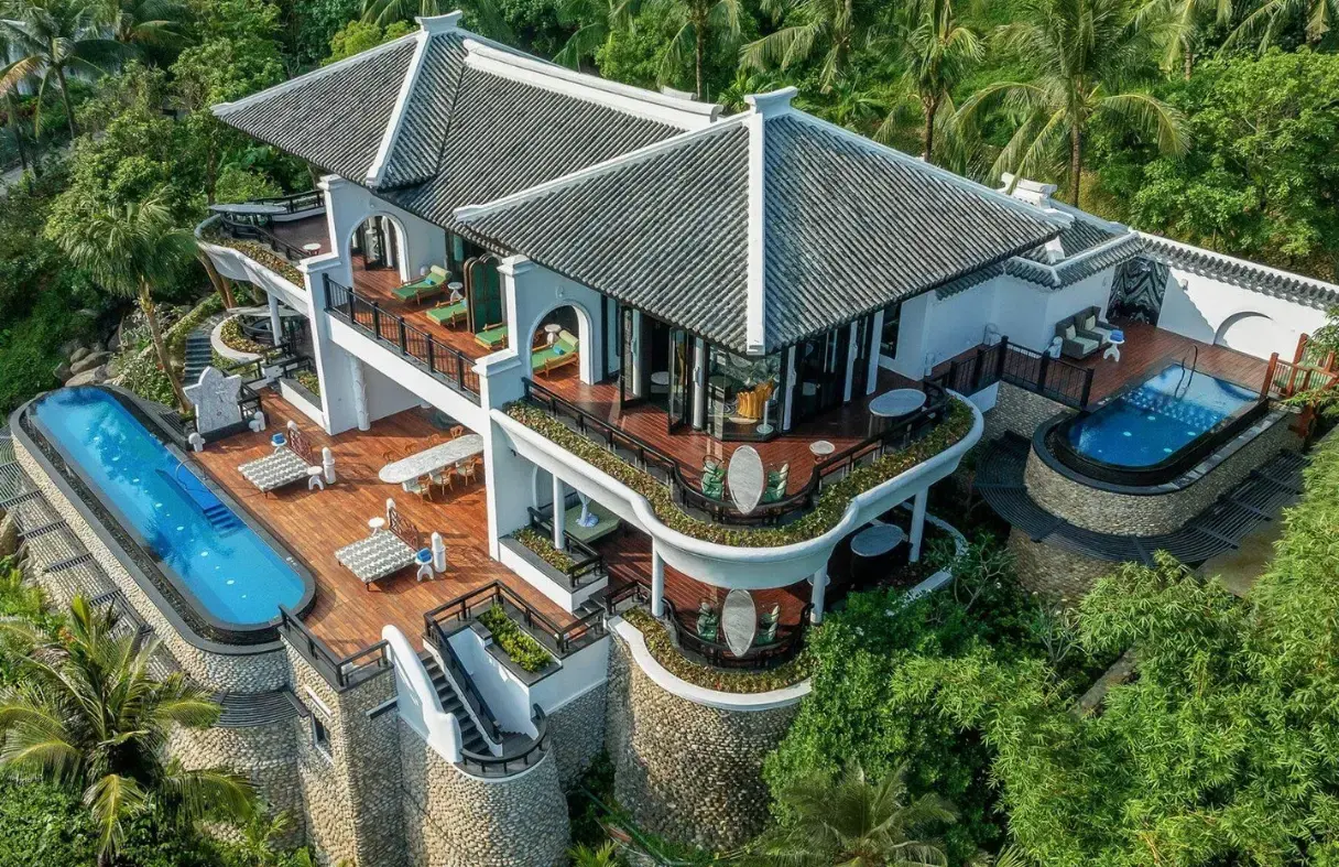 Common issues travelers face when booking villas in Da Nang without proper preparation