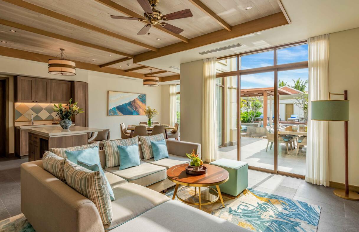 Villa Fusion Resort Đà Nẵng với hồ bơi riêng sát biển yên tĩnh
