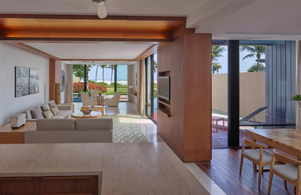 Villa Hyatt Regency Đà Nẵng với bãi biển riêng và tiện nghi cao cấp