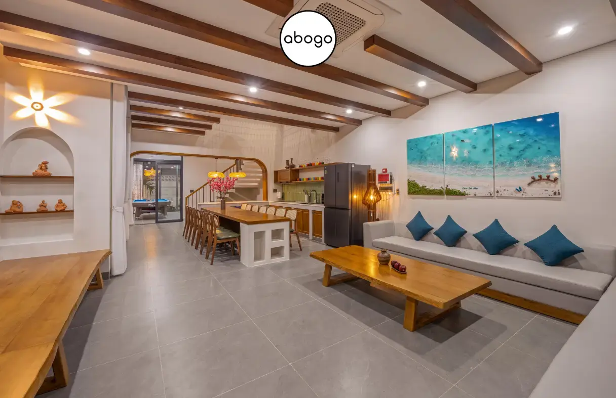 Khu bếp đầy đủ dụng cụ nấu ăn tại Casa Del Mar – phù hợp gia đình
