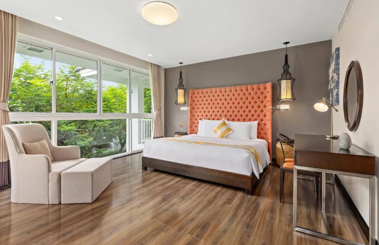 Phòng ngủ villa Premier Village Đà Nẵng thiết kế sang trọng, tiện nghi