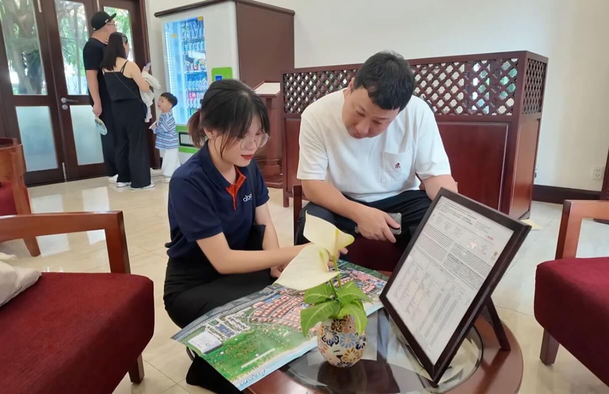 So sánh giá villa minh bạch khi đặt villa qua Koaniva