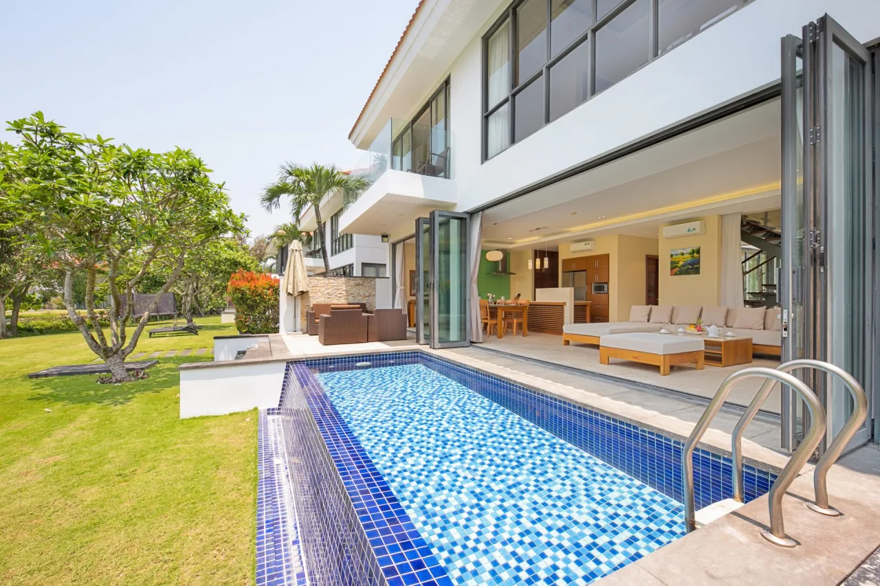 Contact Liên Hệ Hotline The Ocean Villa & Resort Da Nang | Đặt Villa Chính Chủ 0826491495