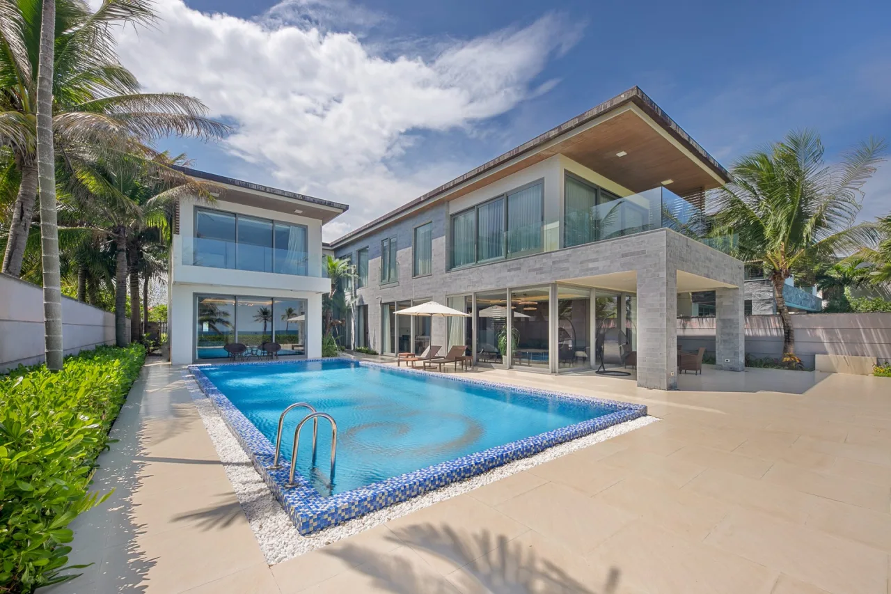 Liên Hệ Hotline Contact Danatrip Luxury Dana Beach Resort & Spa