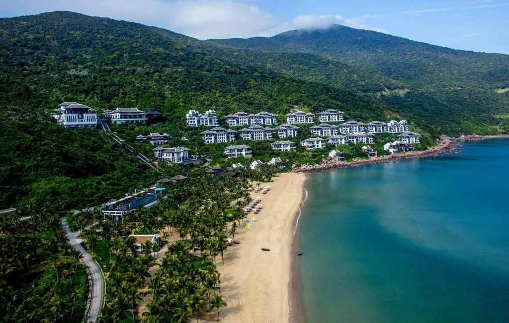 Hotline InterContinental Danang Sun Peninsula Resort: Số Điện Thoại, Liên Hệ Và Đặt Phòng Mới Nhất