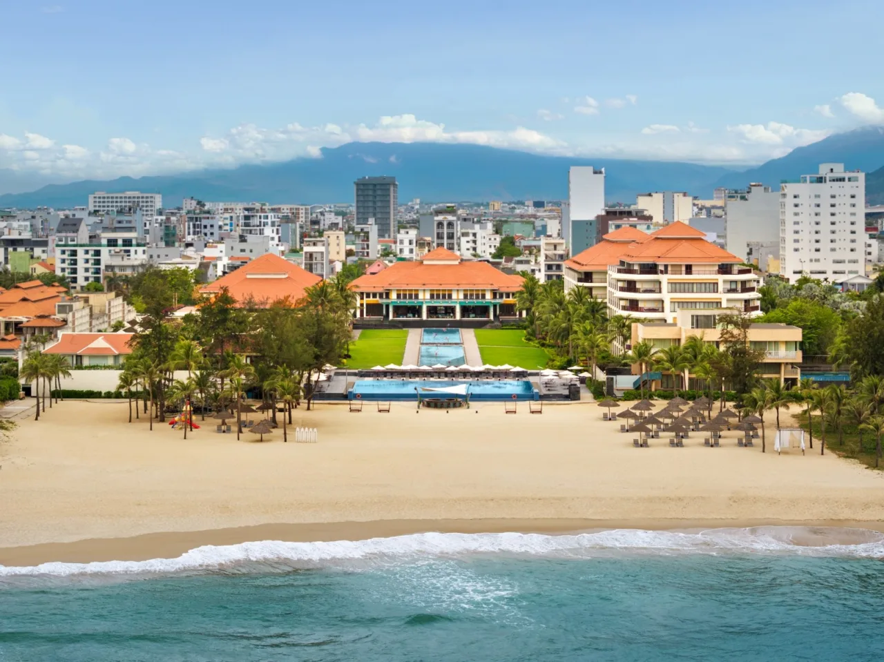 Hotline Pullman Danang Beach Resort | Số Điện Thoại, Liên Hệ Và Đặt Phòng Mới Nhất