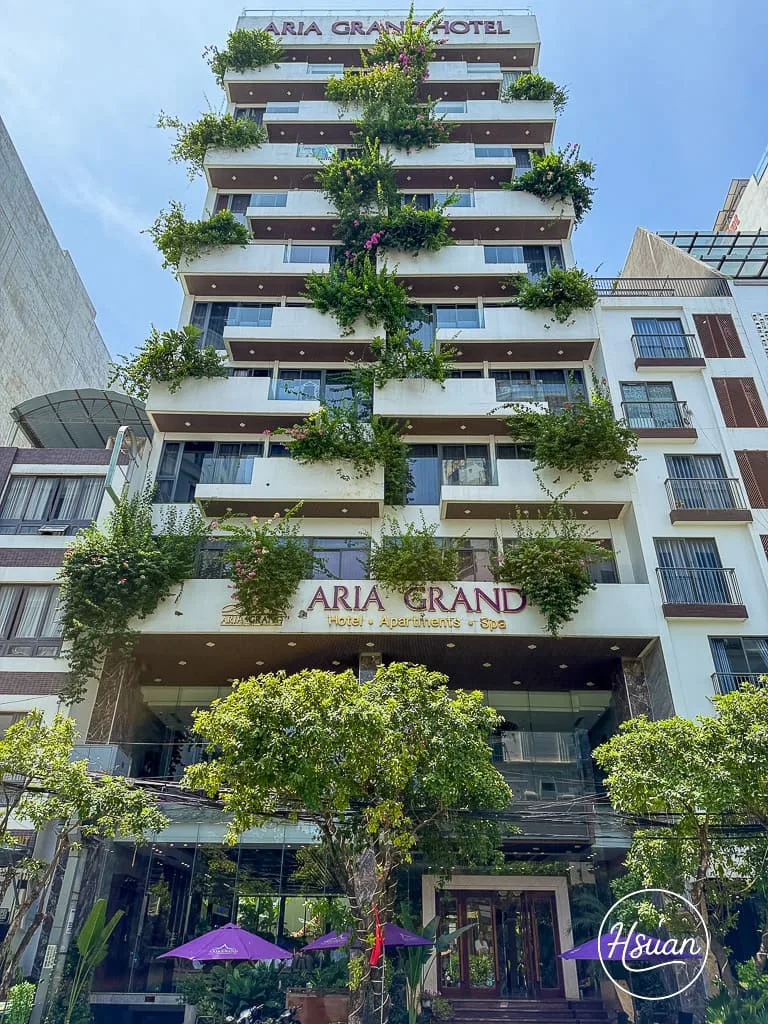Hotline Liên Hệ Số Điện Thoại Tổng Đài Aria Grand Hotel & Spa Đặt Phòng Chính Thức