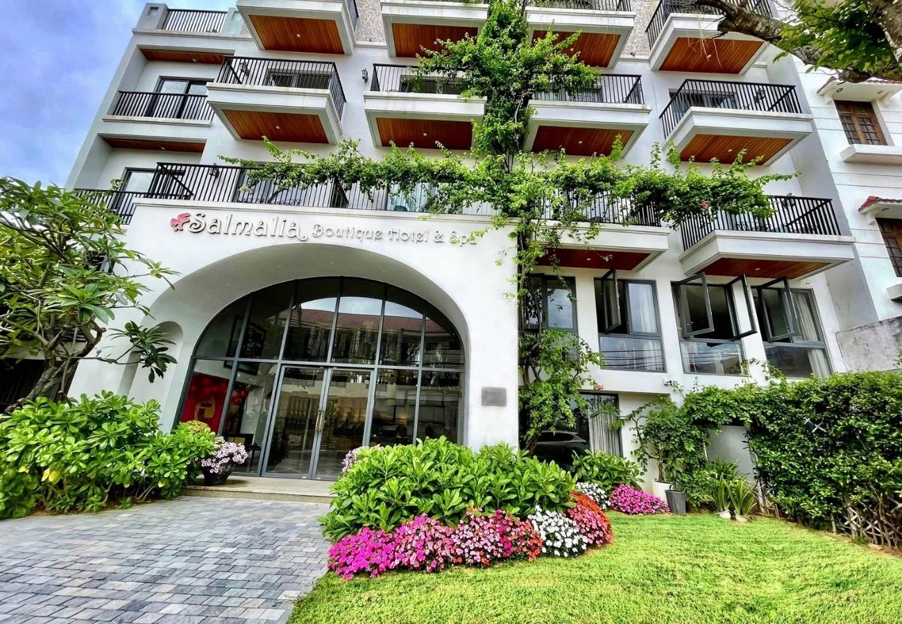 Hotline Liên Hệ Số Điện Thoại Tổng Đài Salmalia Boutique Hotel & Spa Đặt Phòng Chính Thức