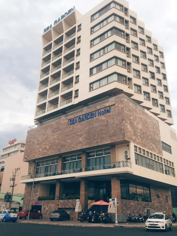 Hotline Liên Hệ Số Điện Thoại Tổng Đài Sea Garden Hotel Đặt Phòng Chính Thức
