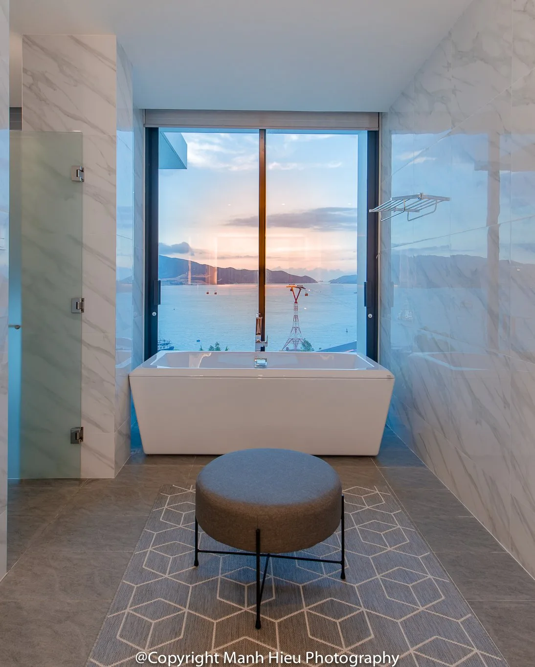 Oceanfront Nha Trang booking