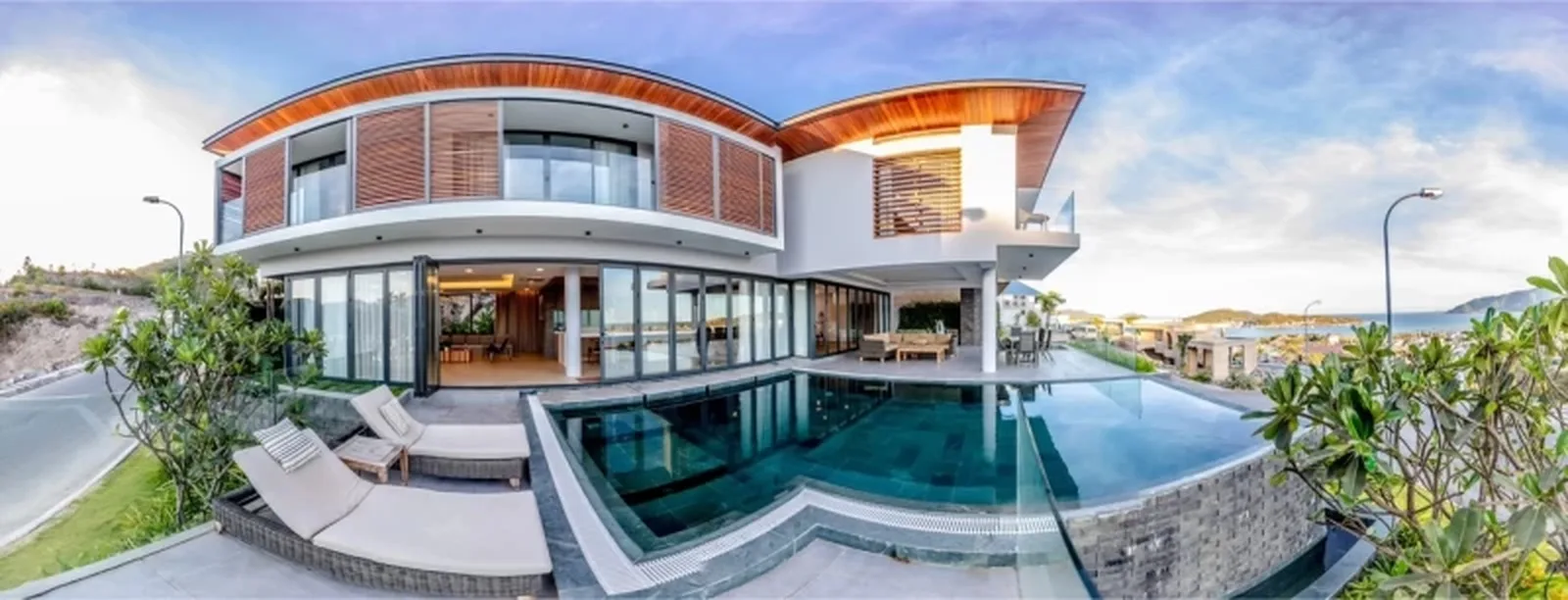 Ocean Front Villa Anh Nguyễn Mã Giảm Giá 2026 | Koaniva
