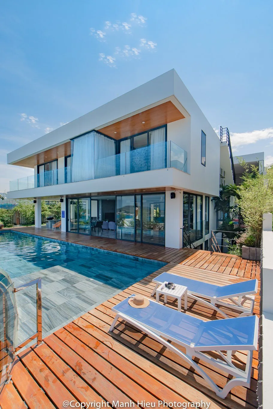 Oceanfront Nha Trang đặt phòng