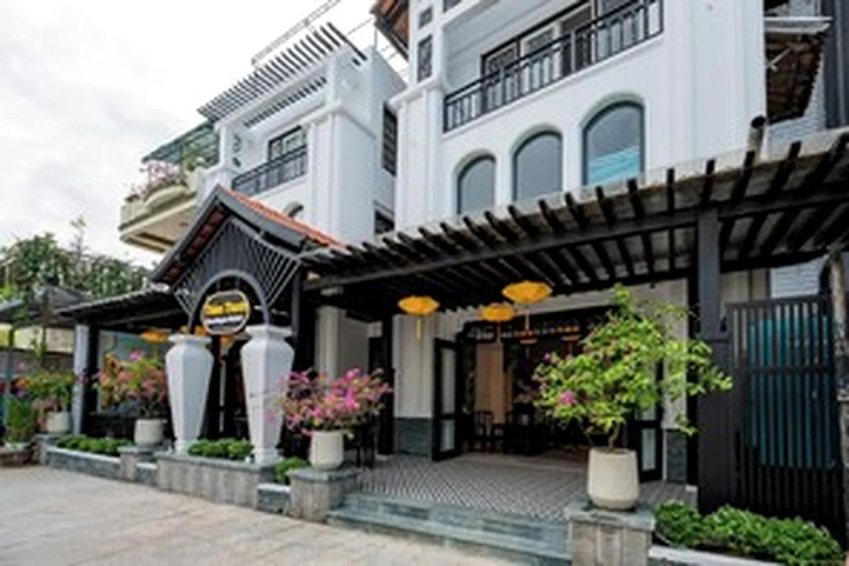 Mặt tiền Old Town Hotel Hoi An