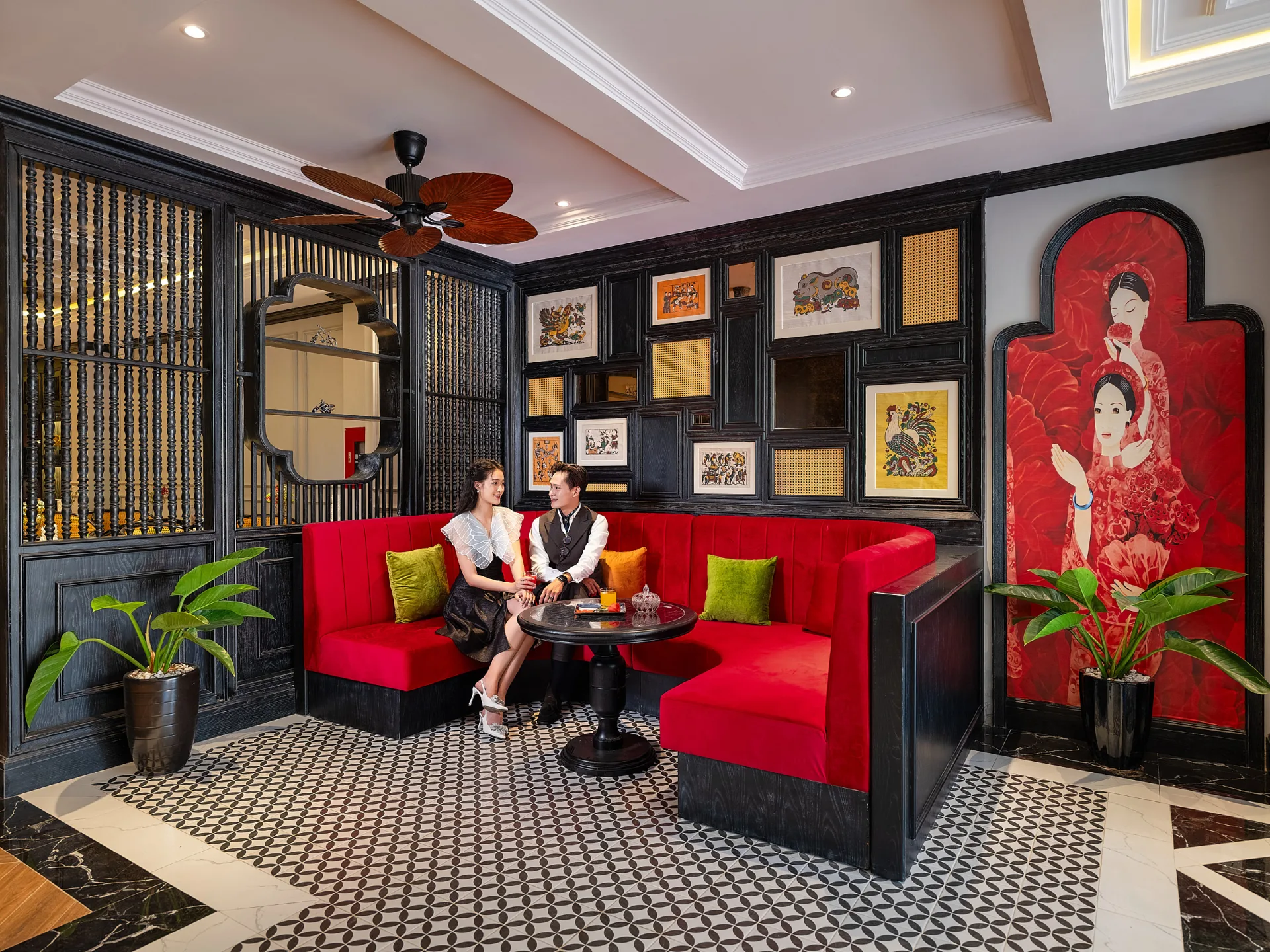 Không gian sảnh Hue Serene Palace Hotel – điểm bắt đầu cho một ngày khám phá trung tâm thành phố Huế.