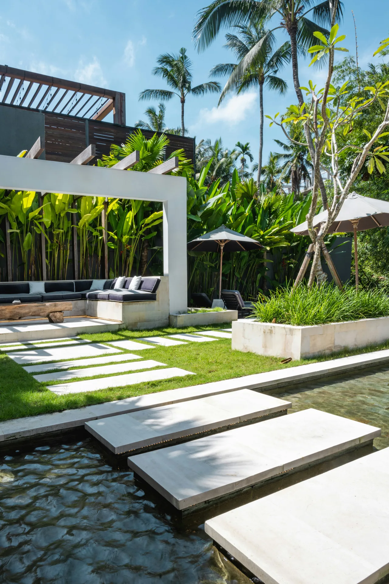 đánh giá Oceanfront villa Anh Nguyễn