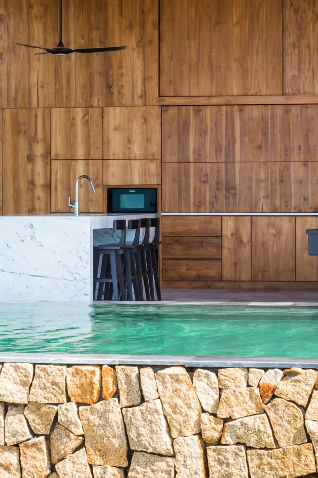Ocean Front villa Anh Nguyễn hotline