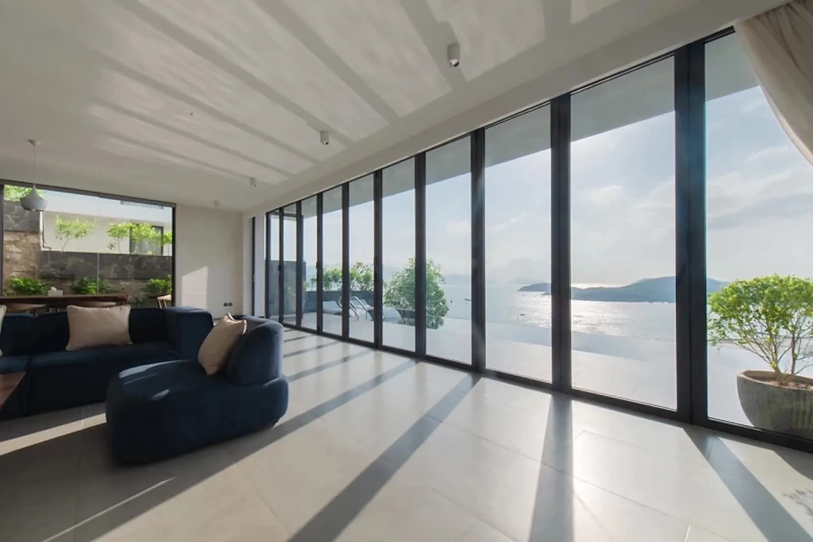Ocean Front villa Nha Trang cuối tuần