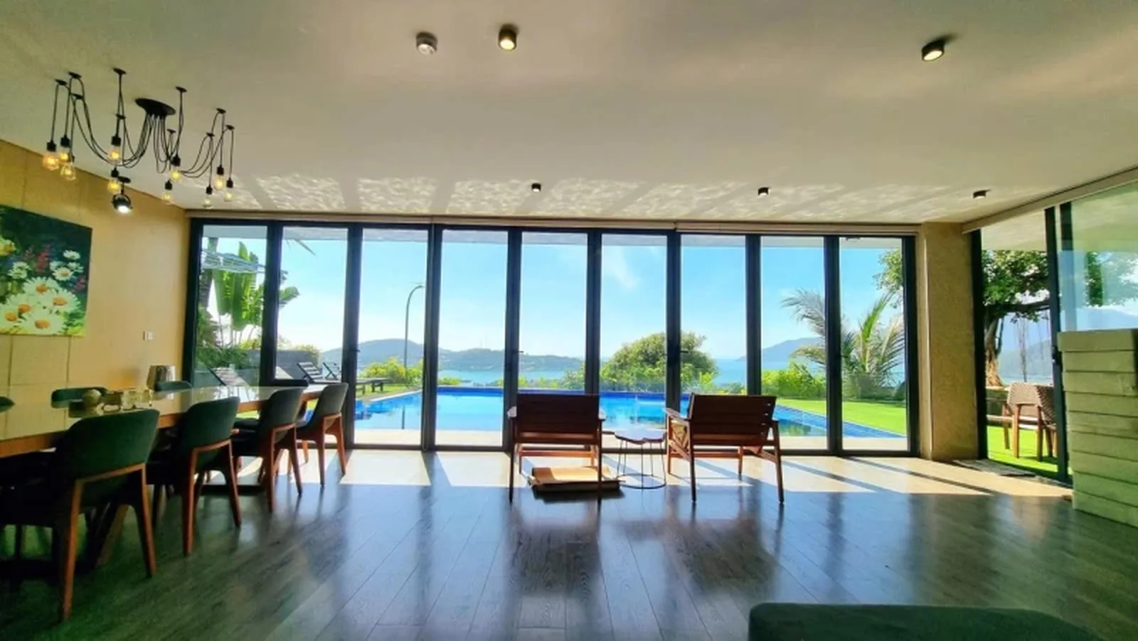 Ocean Front villa Nha Trang tổ chức tiệc