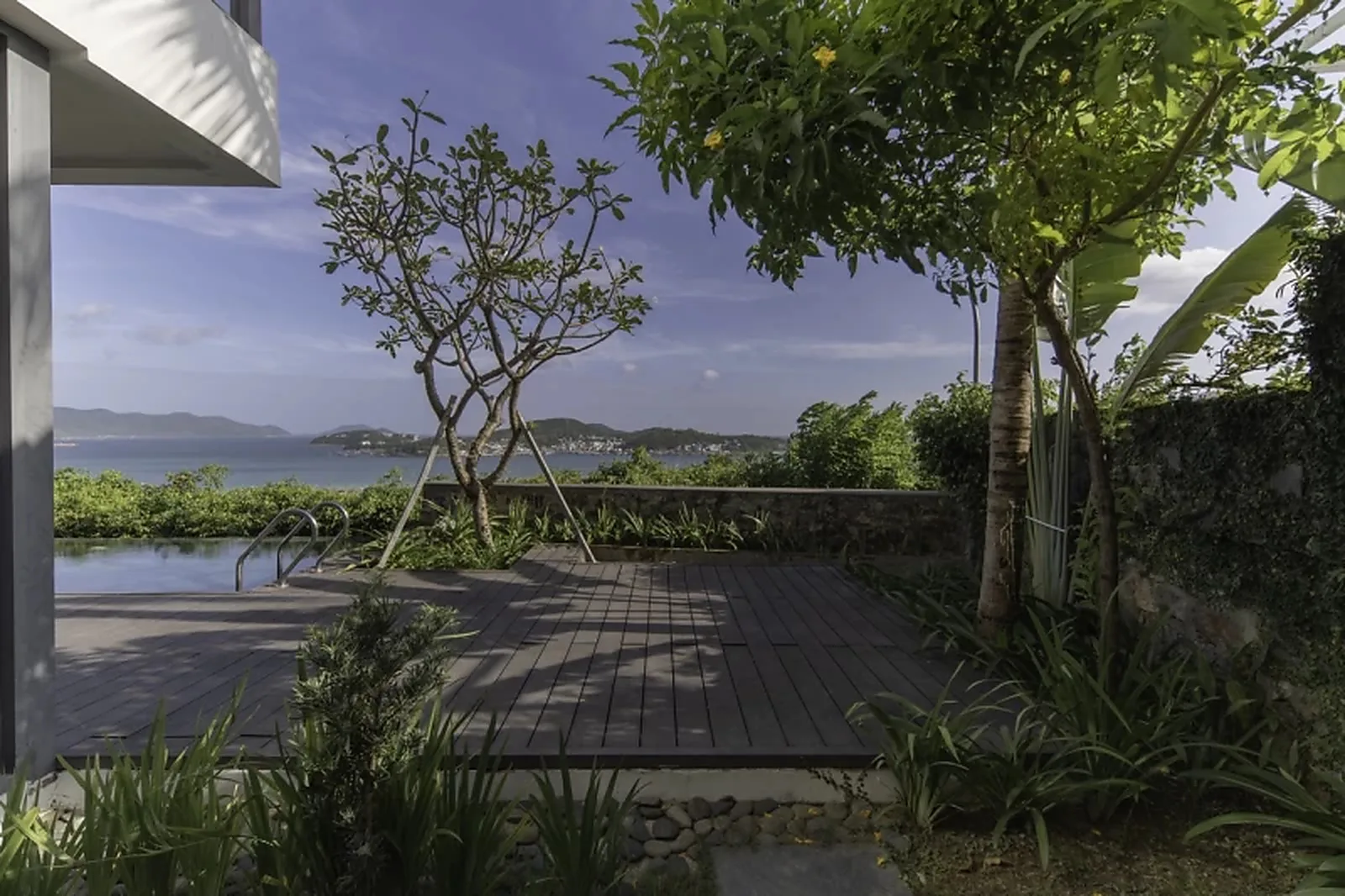 Ocean Front Anh Nguyễn Nha Trang đặt phòng