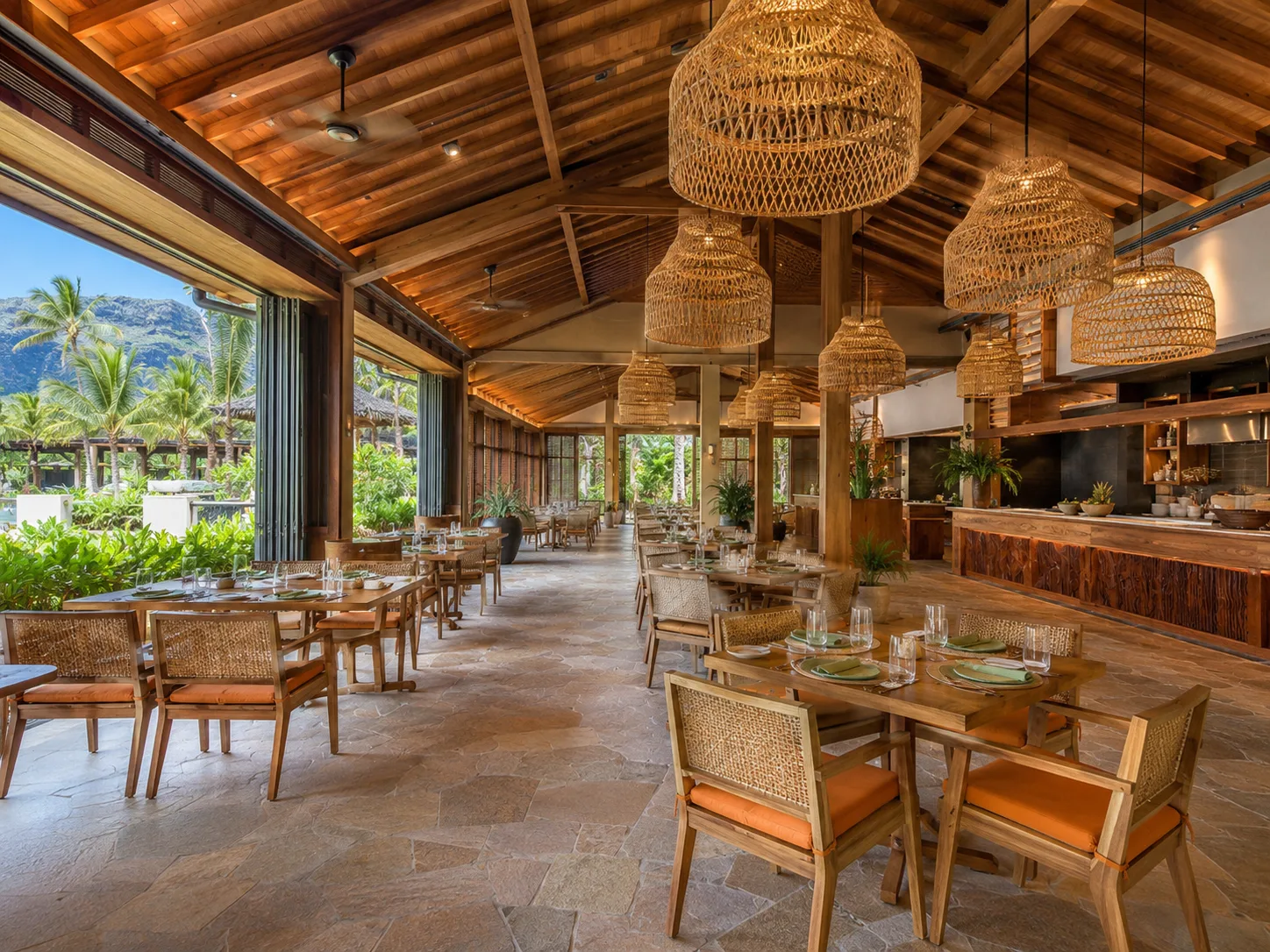 đặt phòng Ocean Front Anh Nguyễn Nha Trang