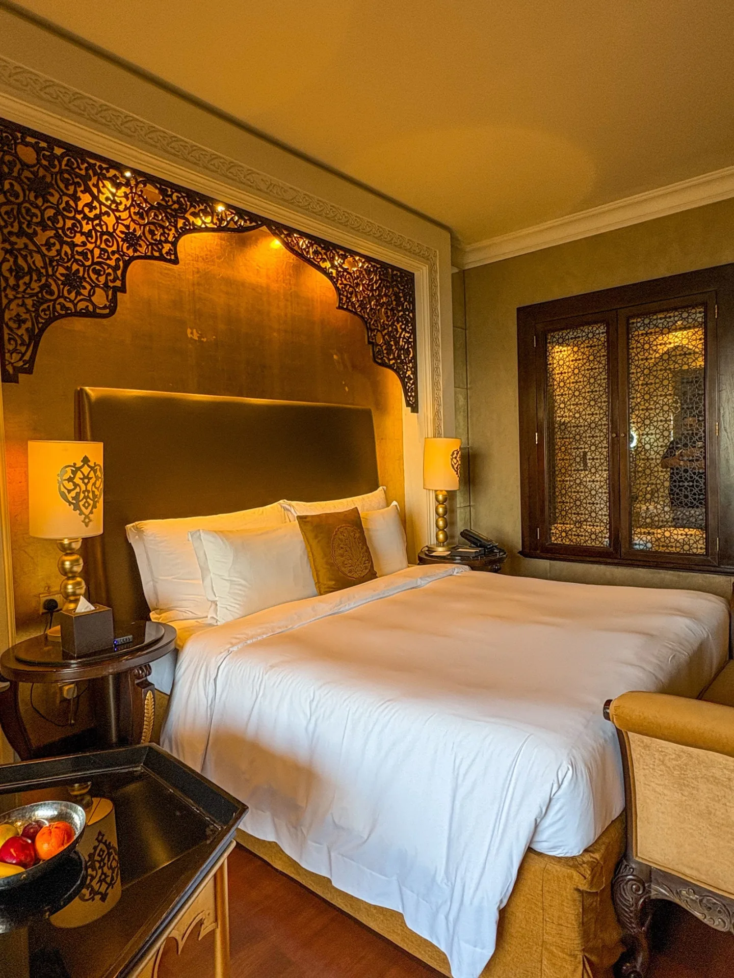 resort có nên bán phòng trên ota
