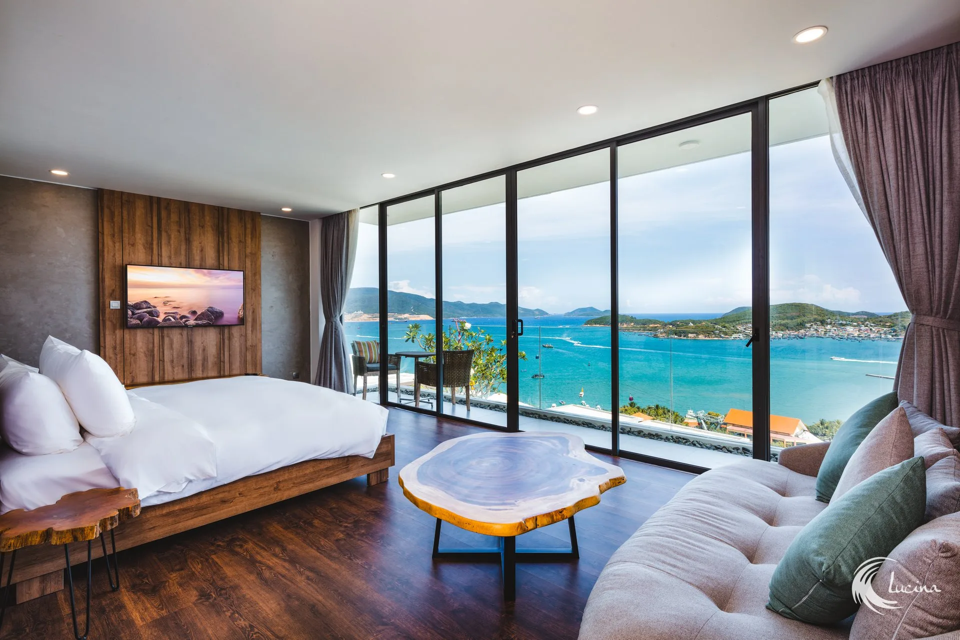 Oceanfront Nha Trang tổ chức tiệc