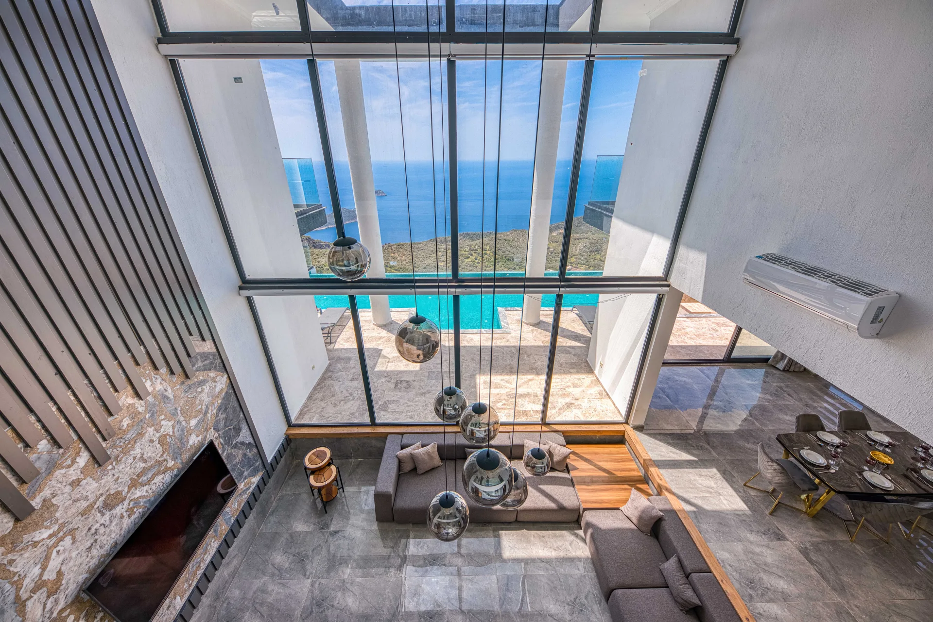 đặt phòng Oceanfront villa Anh Nguyễn