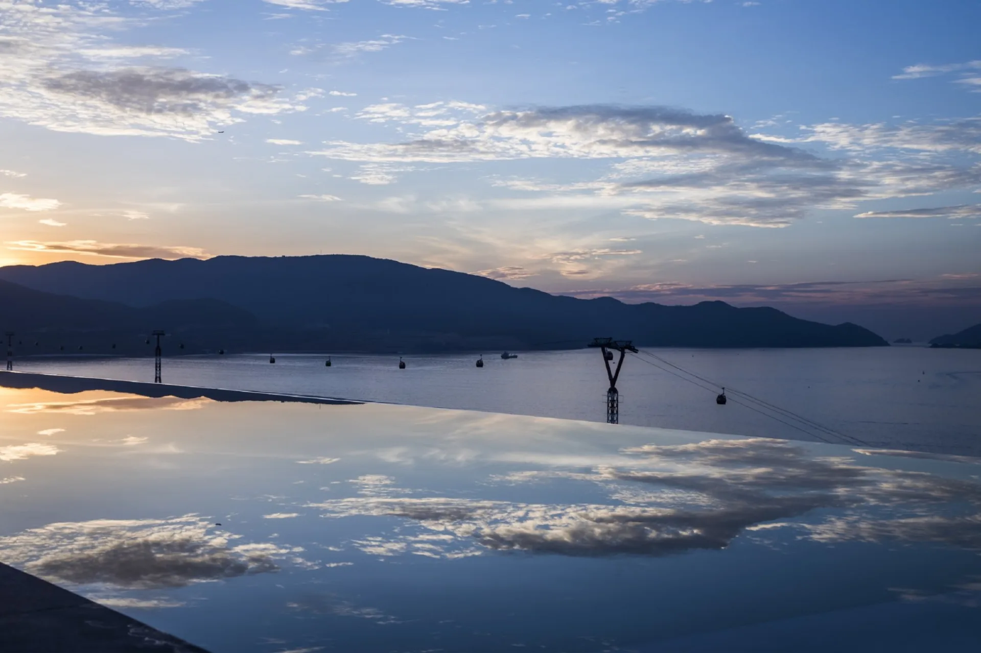 Oceanfront Nha Trang khuyến mãi