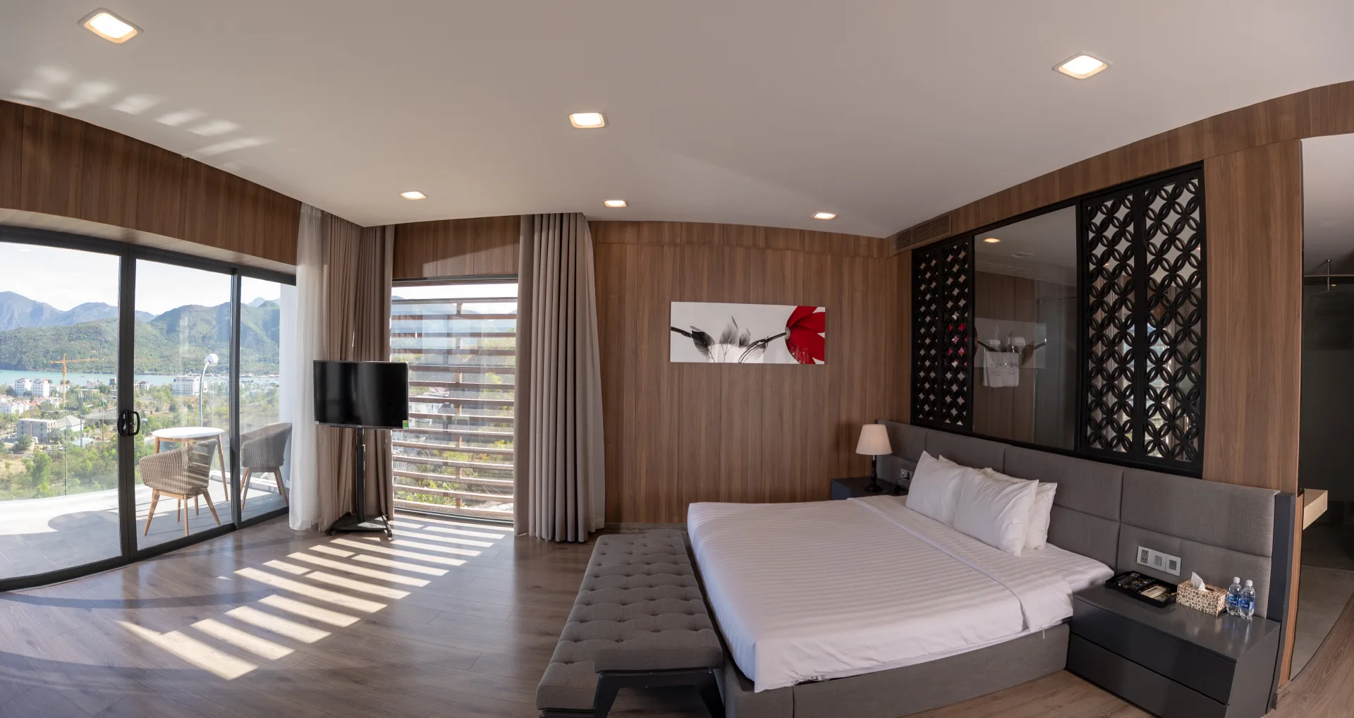 Ocean Front Villas Nha Trang liên hệ