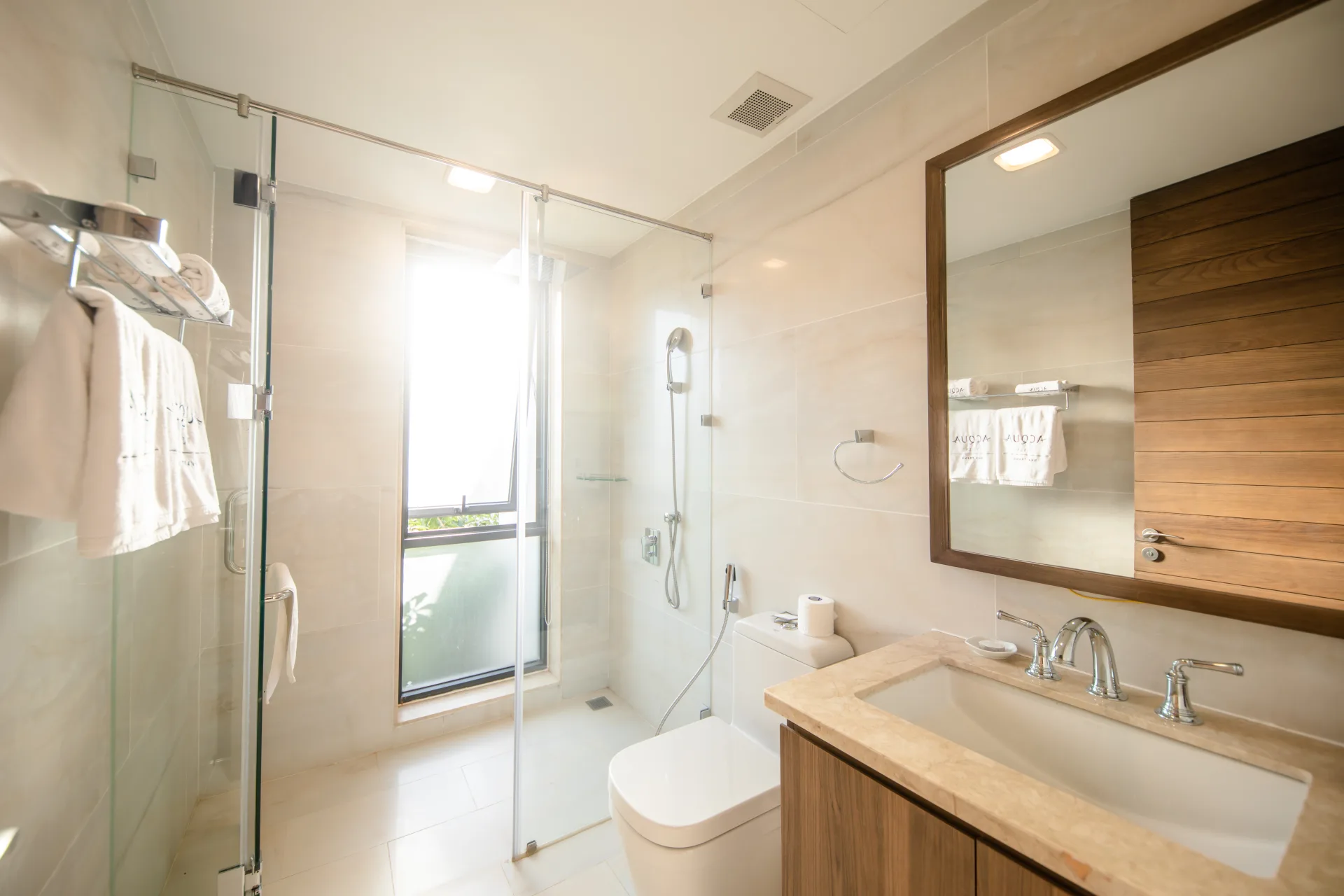 tư vấn Oceanfront Nha Trang Koaniva