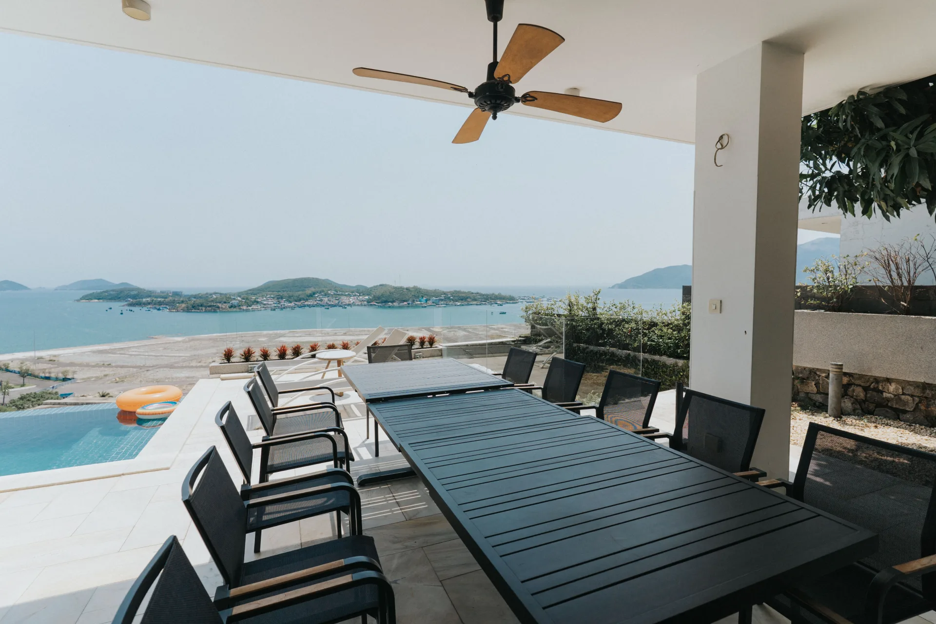 Oceanfront Anh Nguyễn Nha Trang