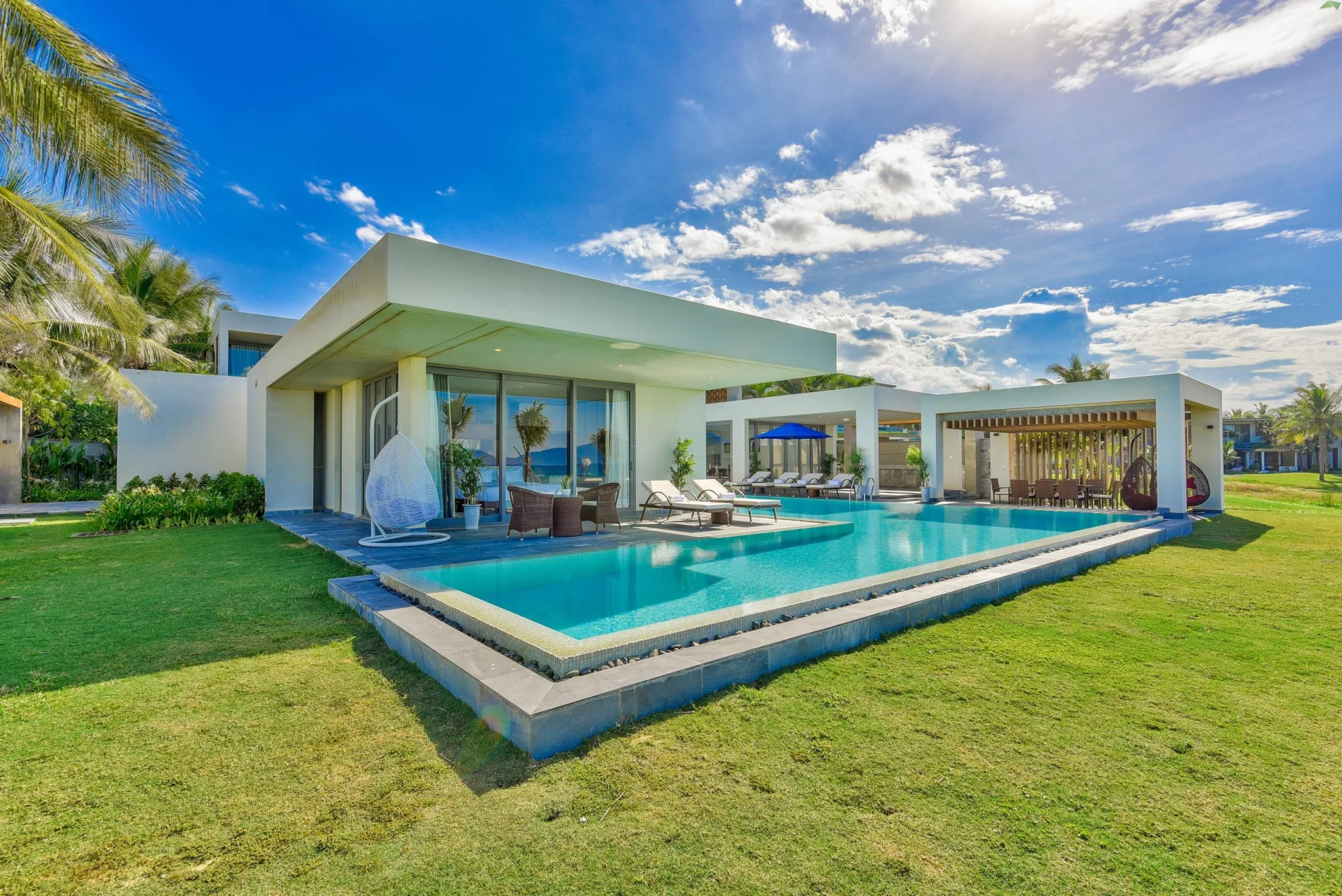Hotline Koaniva Ocean Villa Đà Nẵng | Số Điện Thoại, Liên Hệ Và Đặt Phòng Mới Nhất