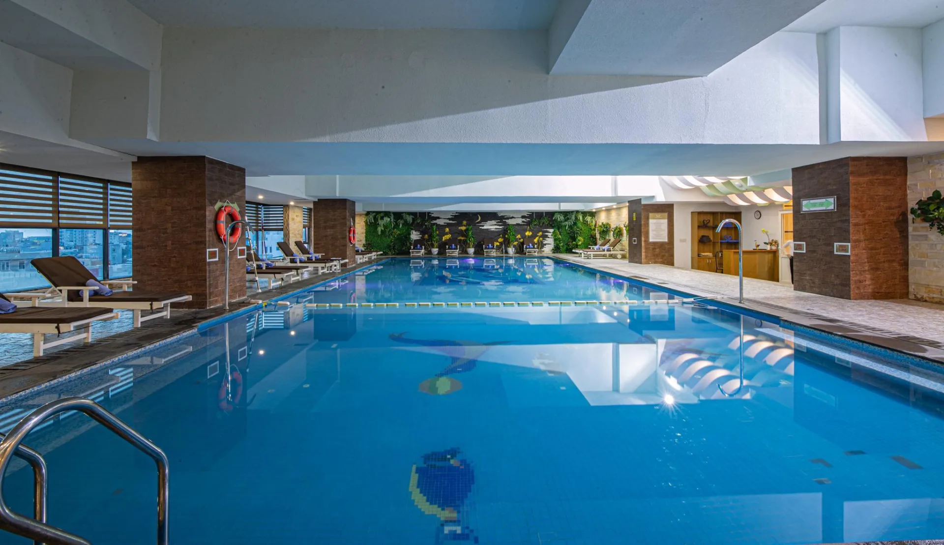Mường Thanh Grand Đà Nẵng Hotel: Hotline Đặt Phòng Chính Thức & Trải Nghiệm Lưu Trú Đẳng Cấp