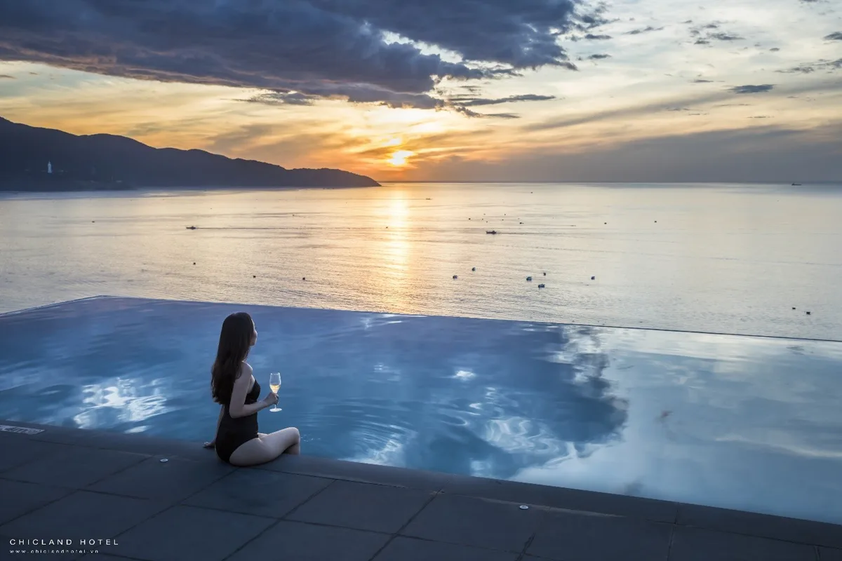 Chicland Danang Beach Hotel: Số Điện Thoại Tổng Đài, Hotline Đặt Phòng Chính Thức & Trải Nghiệm Lưu Trú Đỉnh Cao