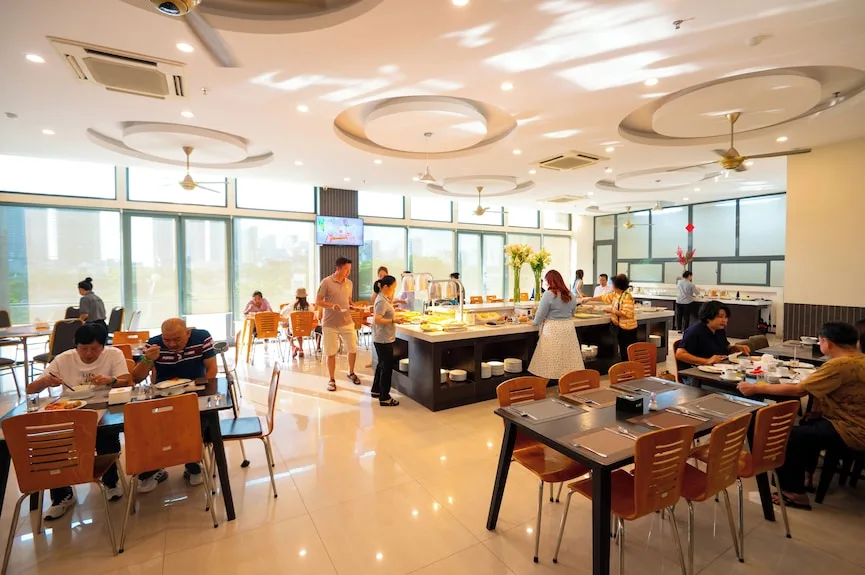 Hotline Liên Hệ Số Điện Thoại Tổng Đài Sea Garden Hotel Đặt Phòng Chính Thức