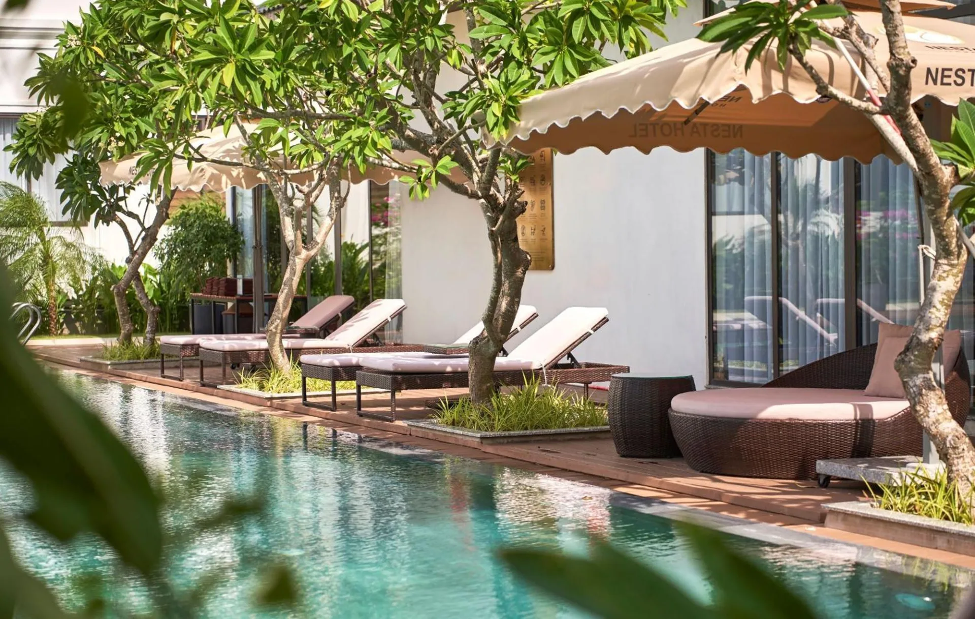 Hotline Liên Hệ Số Điện Thoại Tổng Đài Nesta Hotel Da Nang Đặt Phòng Chính Thức