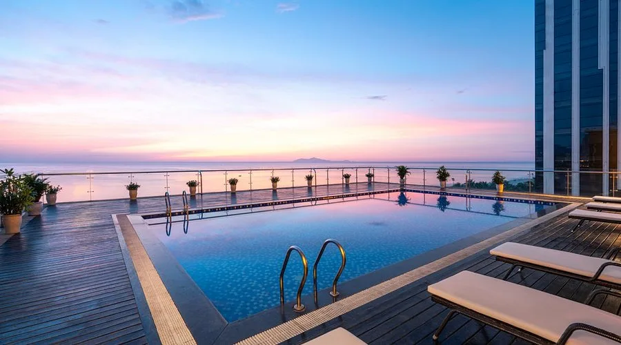 Tổng Đài Serene Beach Danang Hotel: Hotline Đặt Phòng Chính Thức & Hỗ Trợ 24/7