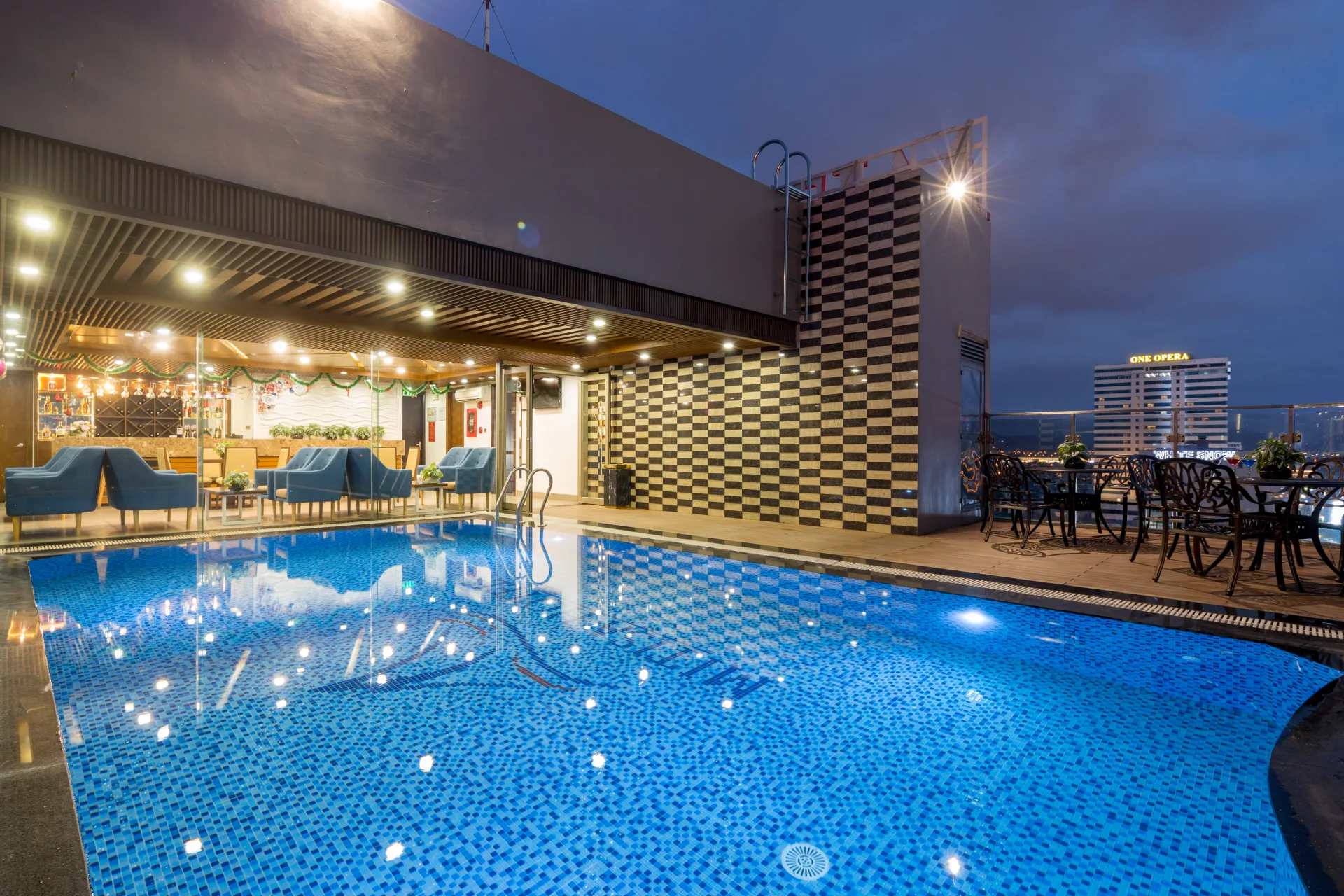 Mitisa Hotel Danang: Hotline, Số Điện Thoại Tổng Đài & Đặt Phòng Chính Thức