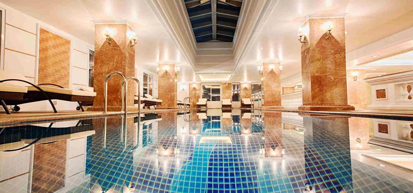 Khám Phá Samdi Hotel Đà Nẵng & Kênh Đặt Phòng Chính Thức