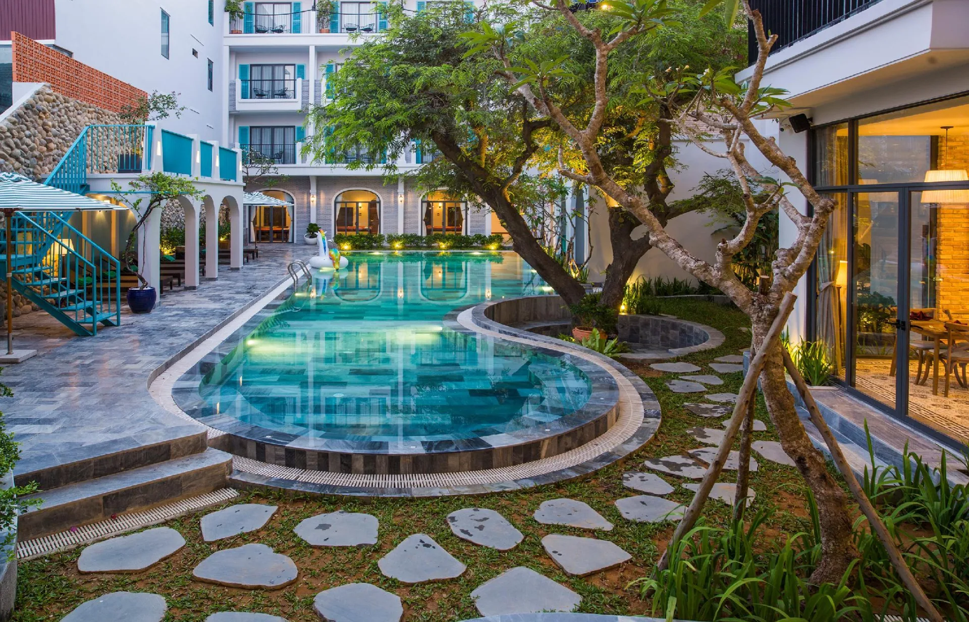 Hotline Liên Hệ Số Điện Thoại Tổng Đài Salmalia Boutique Hotel & Spa Đặt Phòng Chính Thức