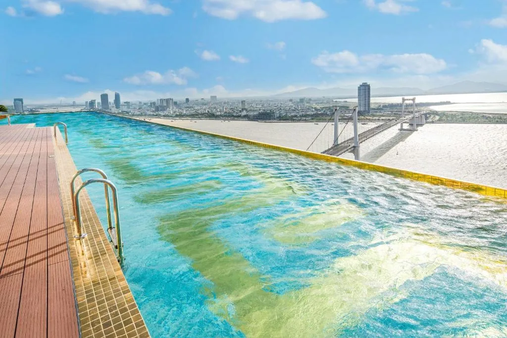Wyndham Danang Golden Bay: Hotline, Tổng Đài & Đặt Phòng Chính Thức`