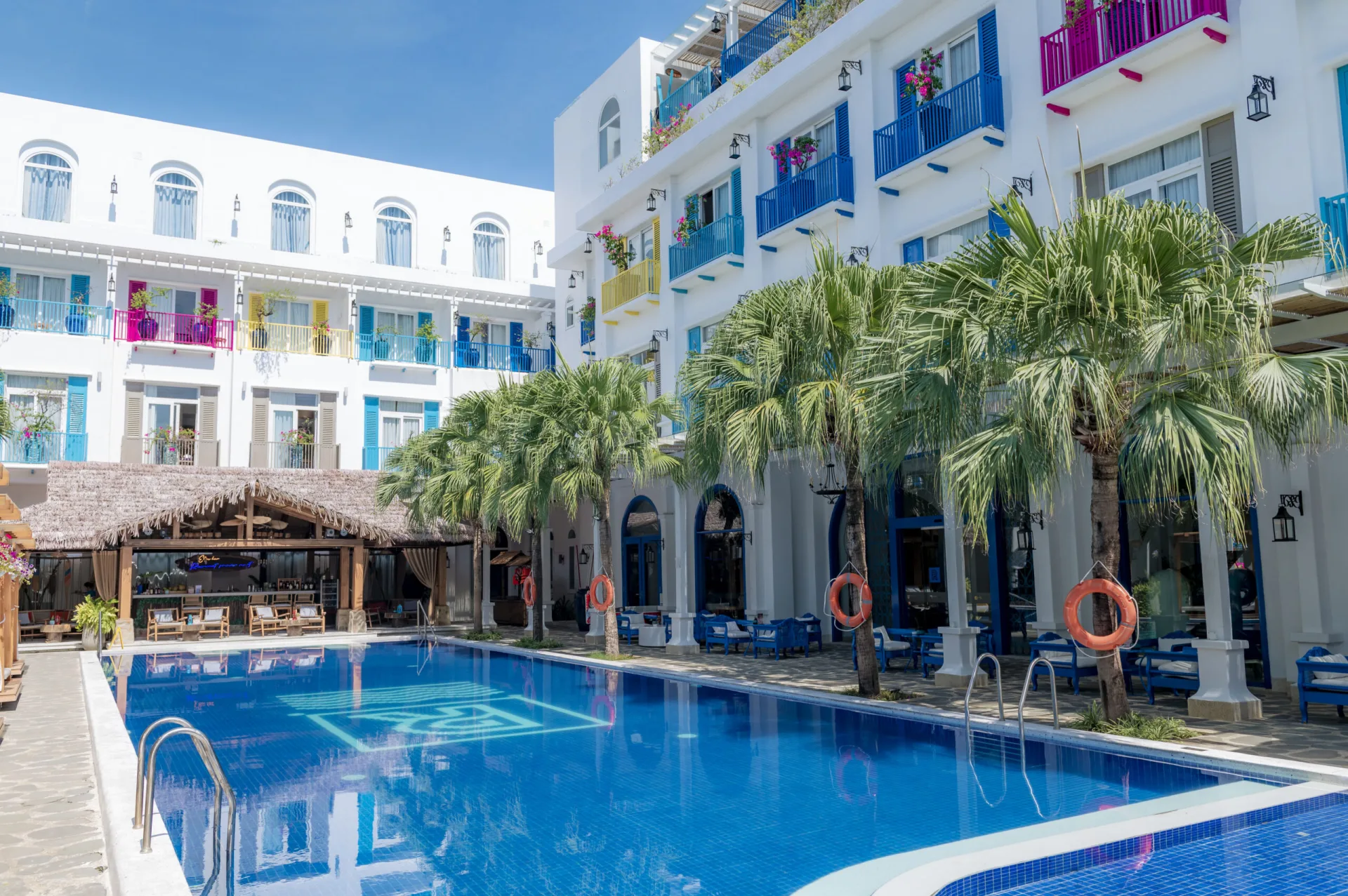 Hotline Liên Hệ Số Điện Thoại Tổng Đài Risemount Premier Resort Da Nang Đặt Phòng Chính Thức