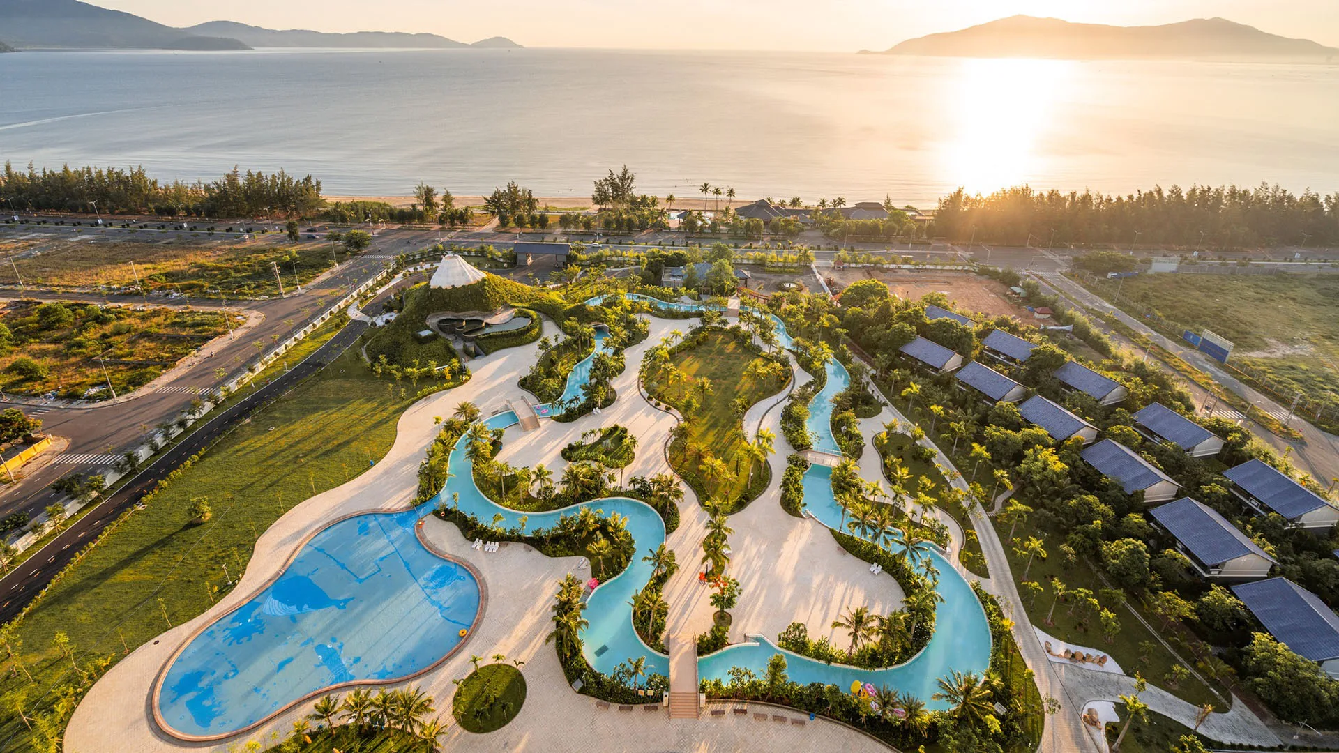 Tổng Đài & Hotline Liên Hệ Đặt Phòng Da Nang Mikazuki Villas & Spa Chính Thức