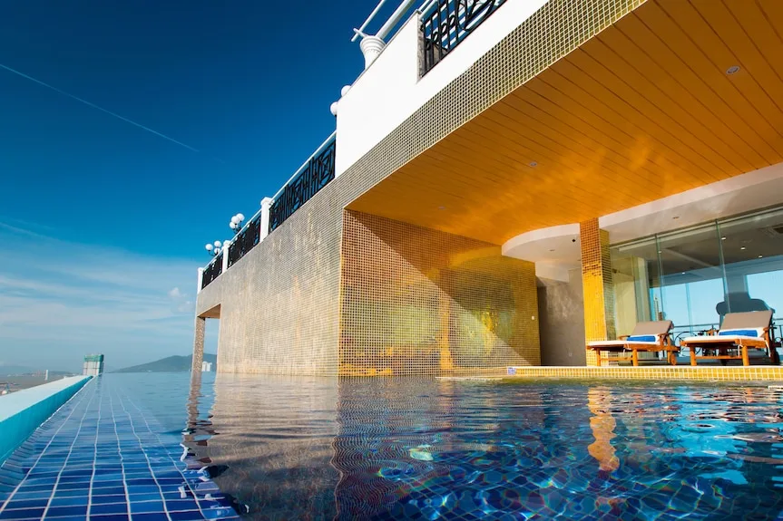 Hotline Liên Hệ Số Điện Thoại Tổng Đài Fivitel Danang Hotel Đặt Phòng Chính Thức