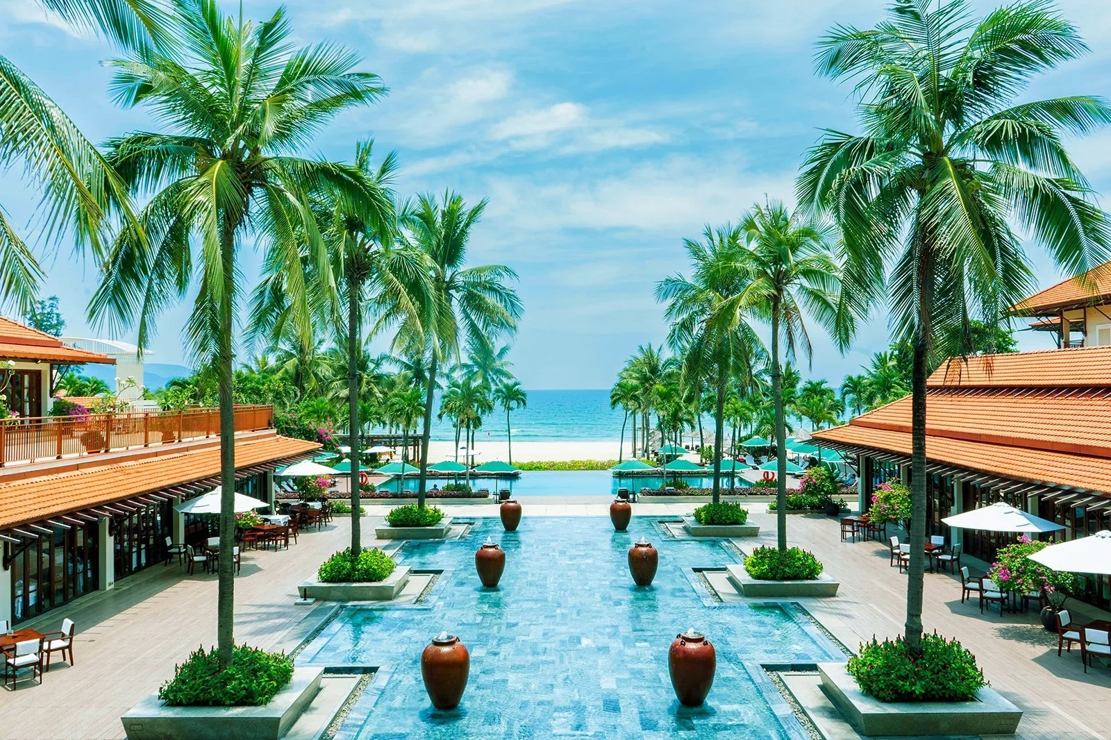 Hotline Liên Hệ Số Điện Thoại Tổng Đài Furama Resort Danang Đặt Phòng Chính Thức