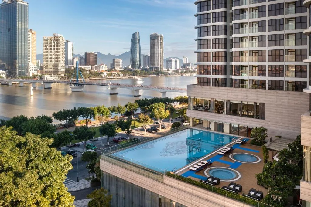 Meliá Vinpearl Danang Riverfront: Hotline, Tổng Đài & Đặt Phòng Chính Thức