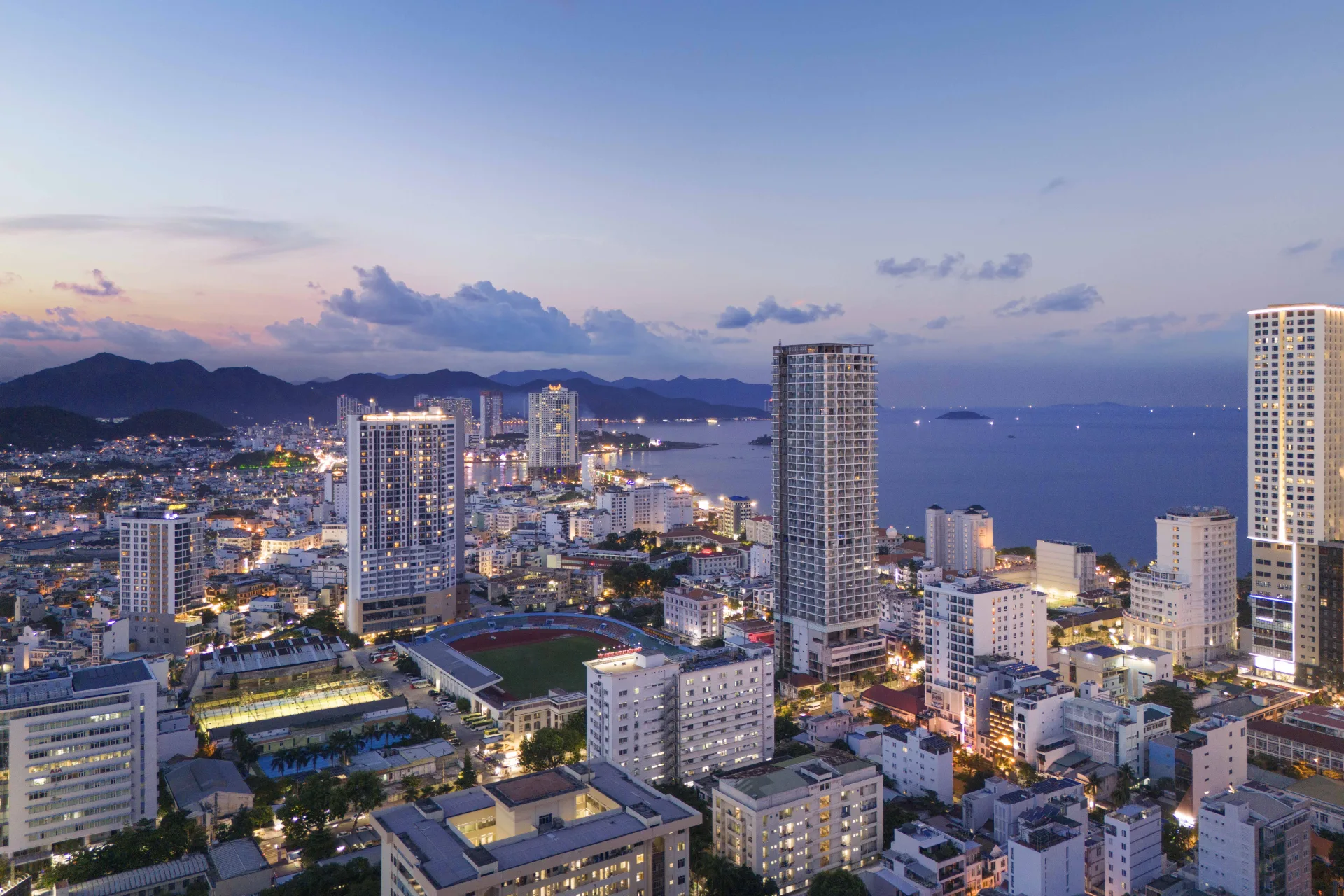 InterContinental Residences Nha Trang – không gian căn hộ cao cấp bên vịnh biển, ngay trung tâm đường Trần Phú.