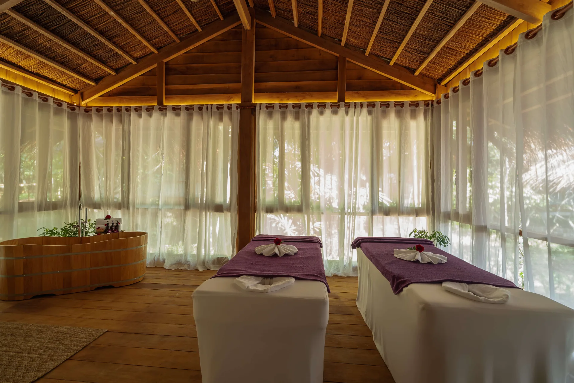 Xả Spa mở ra hành trình phục hồi cơ thể và tìm lại sự cân bằng giữa không gian thiên nhiên yên tĩnh.