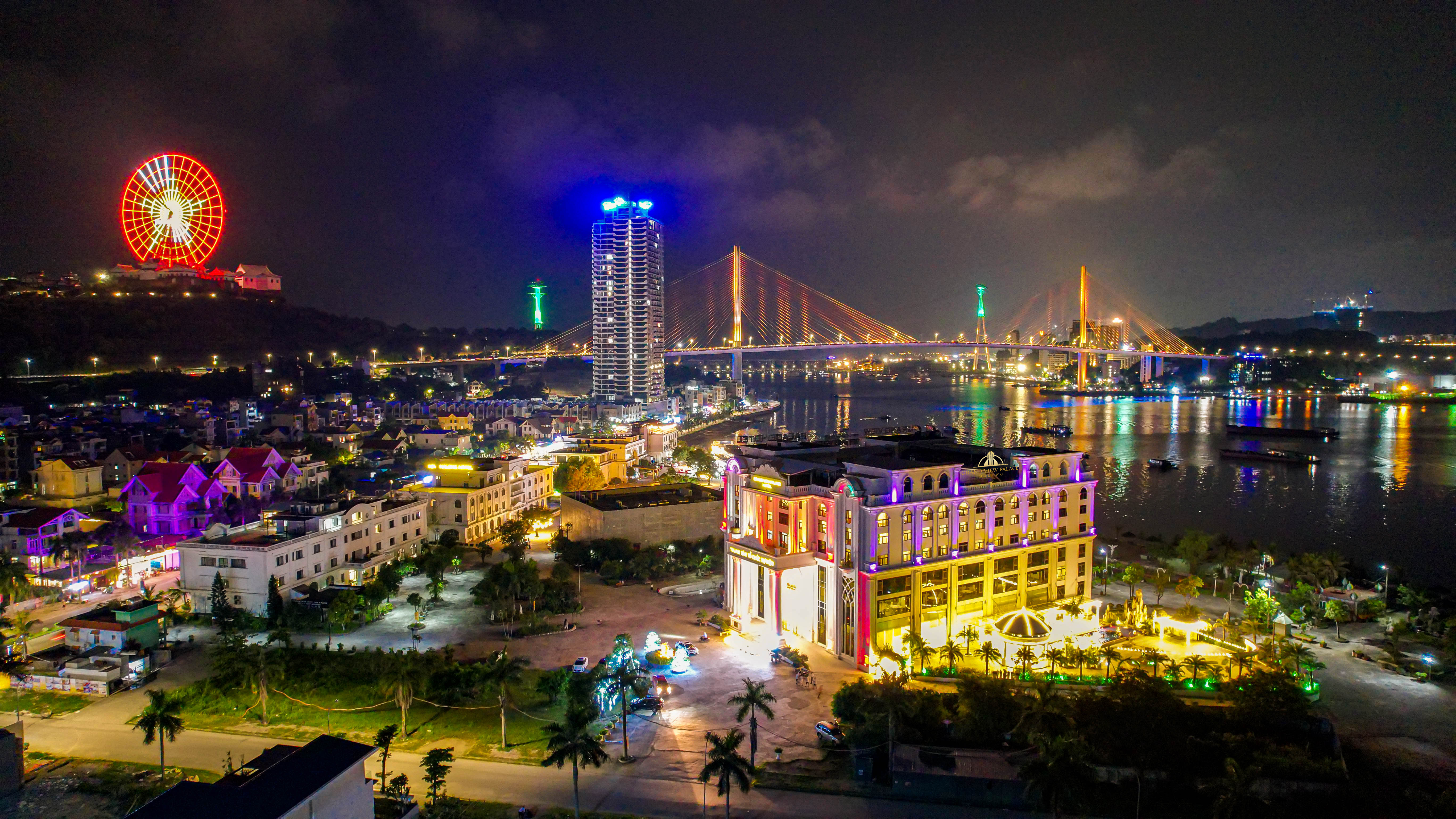 GRAND VIEW PALACE HA LONG
